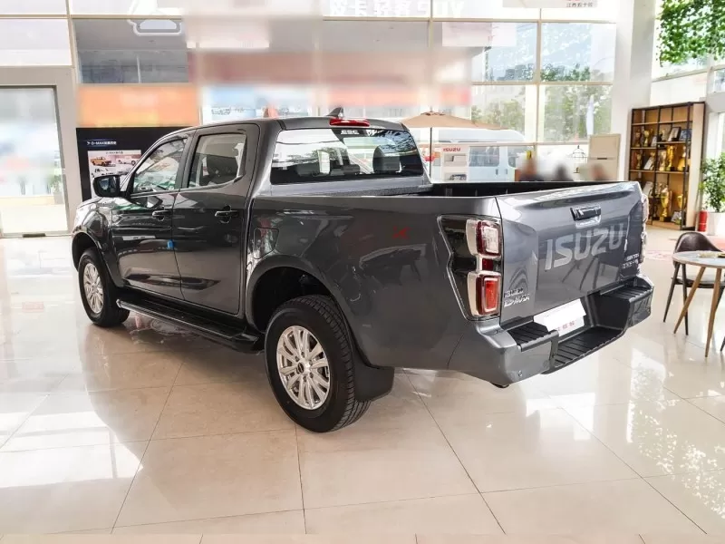 ايسوزو D-MAX كروس كانتري 3.0T 4X4 ديزل بيك اب من الصين