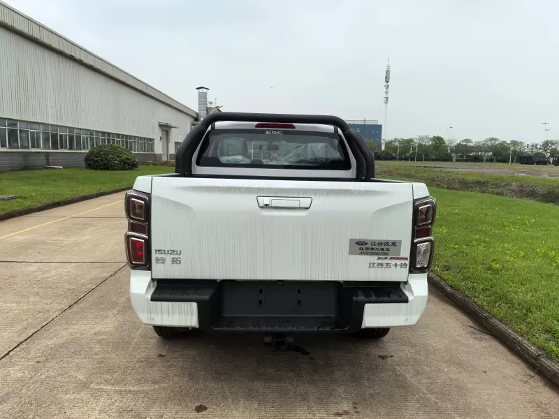 ايسوزو لينغتو كروس كانتري 2.5T 4X4 ديزل بيك اب-علامة تجارية جديدة من الصين