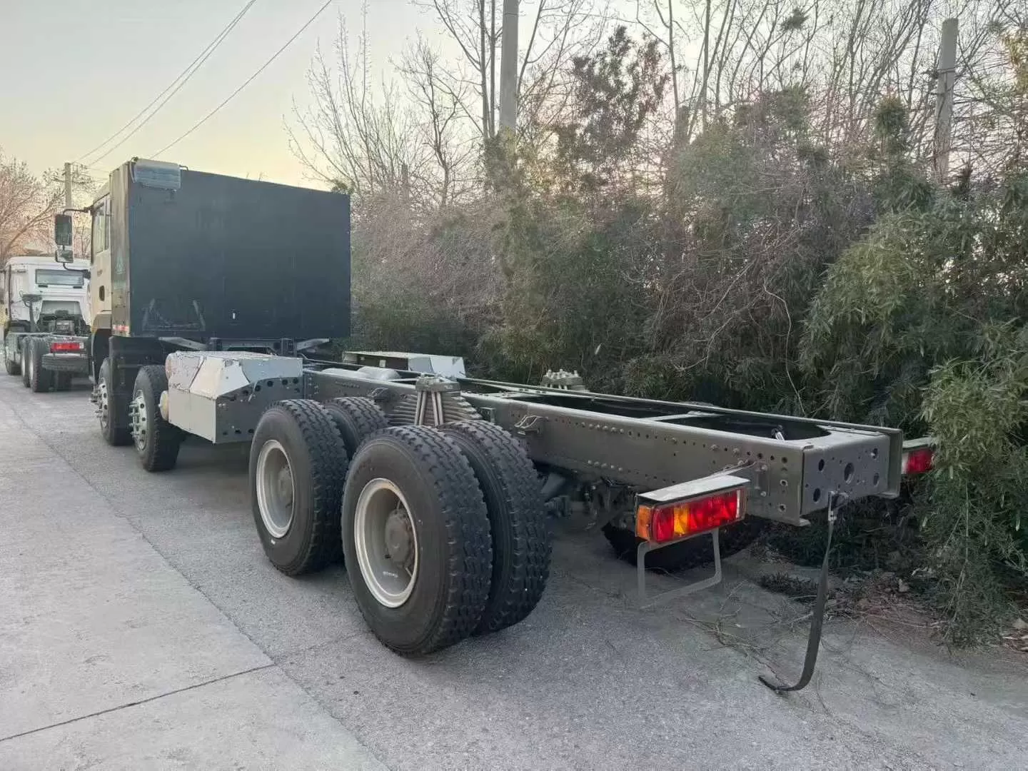 شاحنة جرار Sinotruk Howo TX 6×4 شاحنة مستعملة للبيع في الصين