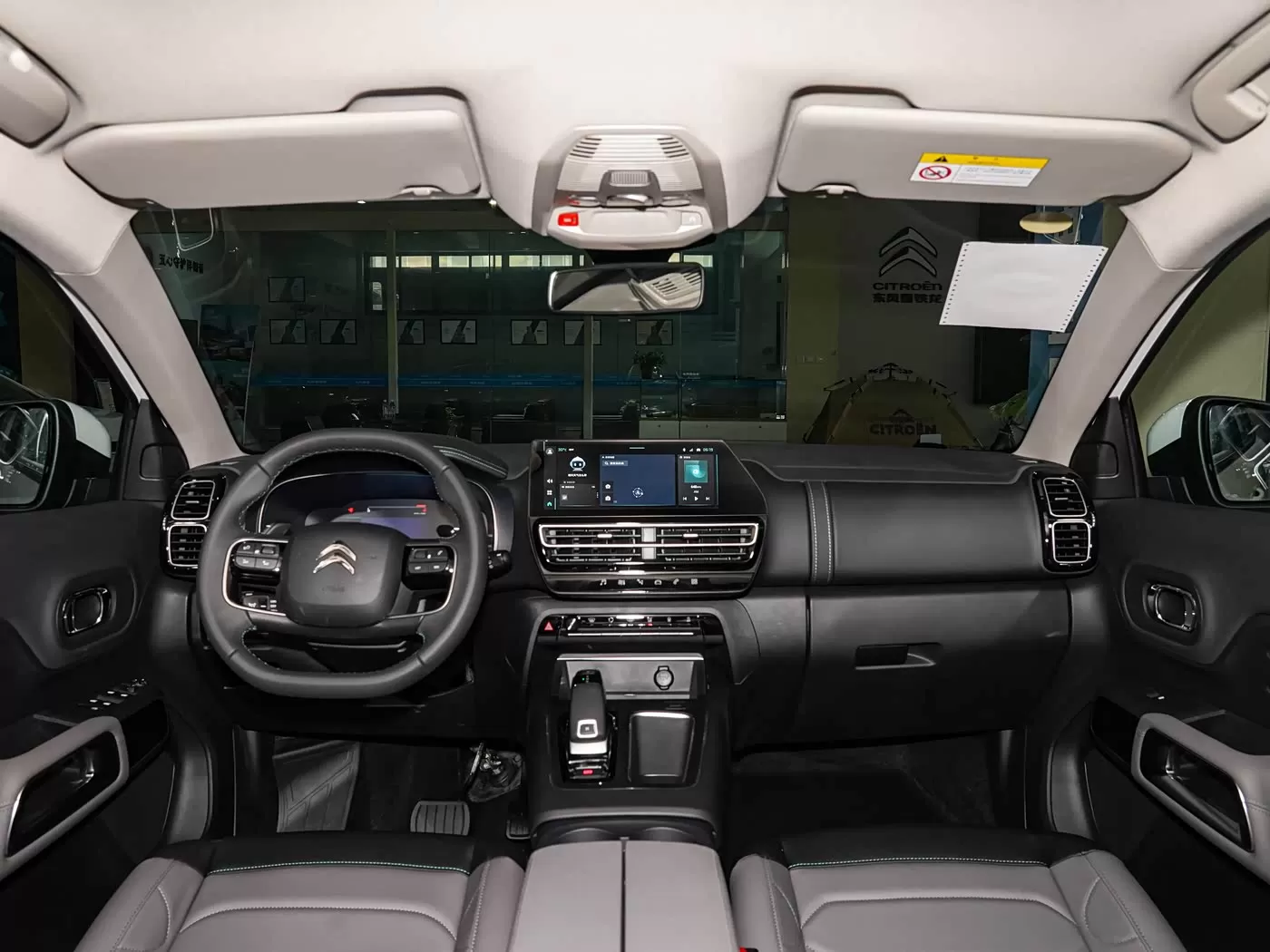 سيارة سيتروين C5 Aircross موديل 2026 بتحديثات خارجية، قوة محركها 360 حصانًا، سيارة مستعملة – شركة Silu Auto Export